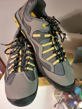 Mens Eddie Bauer Gray Hiking Shoes Size 12
